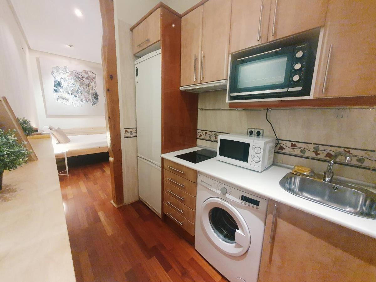 Enjoy A Cosy Studio In Malasana Bar Мадрид Екстериор снимка