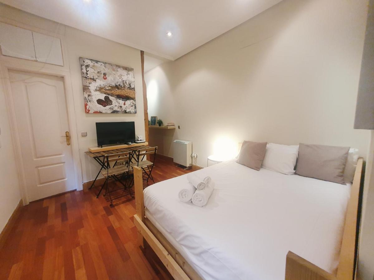 Enjoy A Cosy Studio In Malasana Bar Мадрид Екстериор снимка