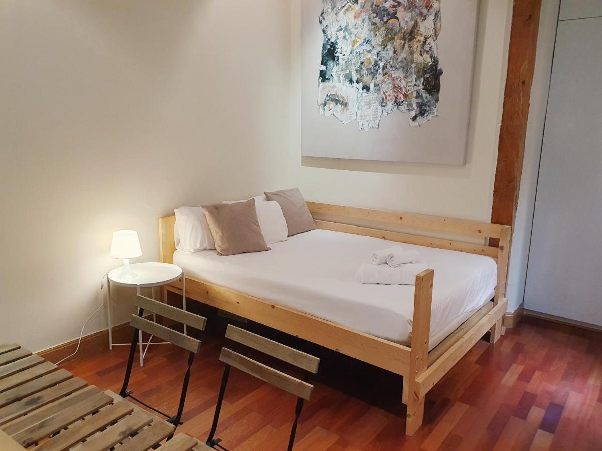Enjoy A Cosy Studio In Malasana Bar Мадрид Екстериор снимка